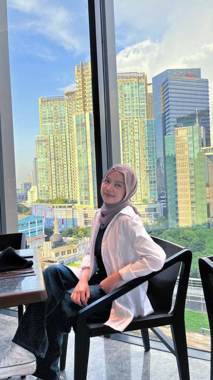 Shinta Julia N